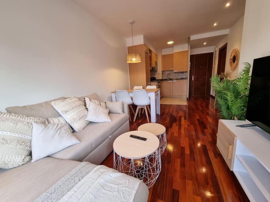 604B - Apartamento Con Garaje Oviedo Eksteriør bilde