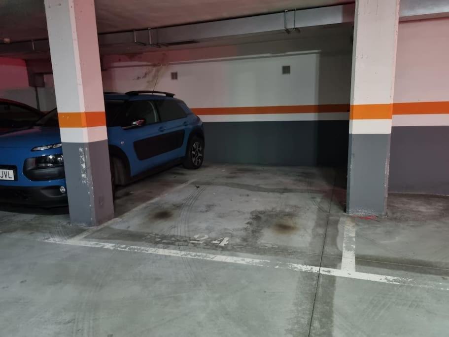 604B - Apartamento Con Garaje Oviedo Eksteriør bilde