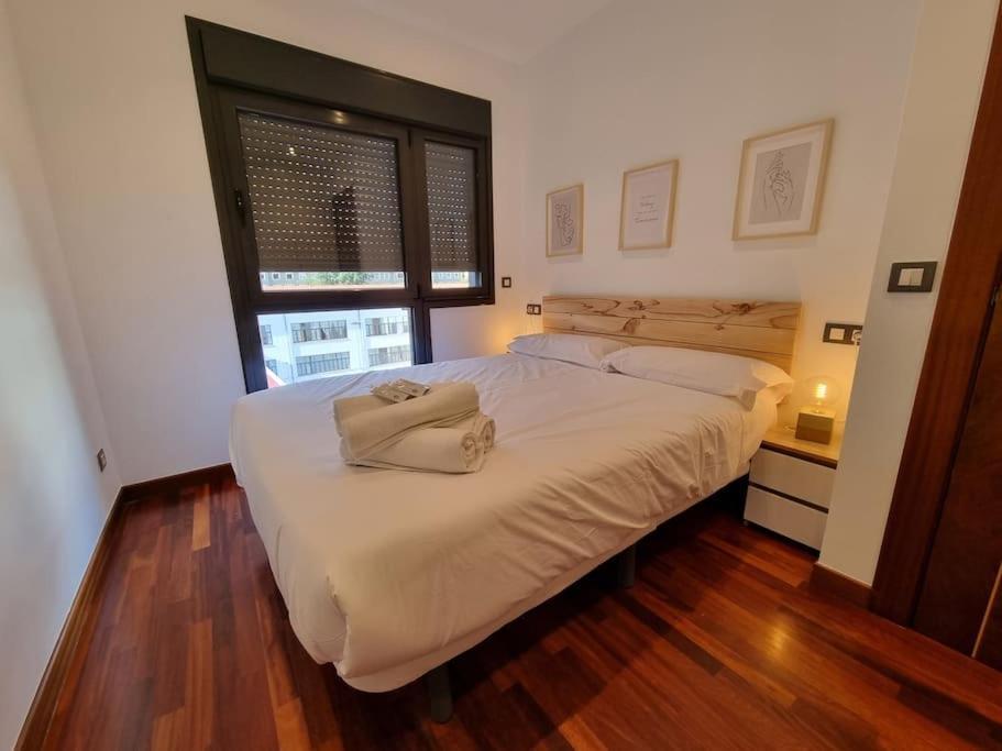 604B - Apartamento Con Garaje Oviedo Eksteriør bilde